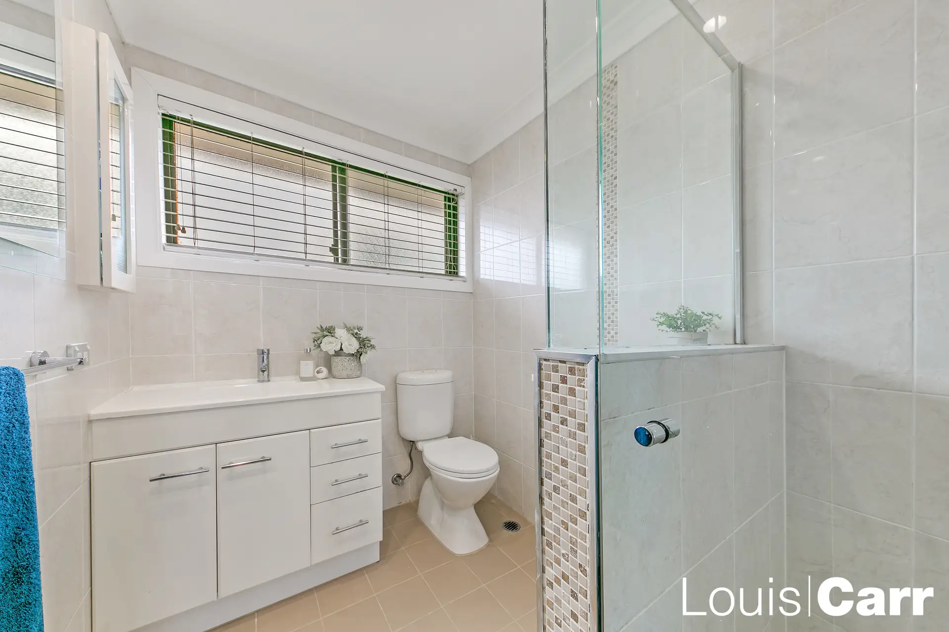 82 Gooraway Drive, Castle Hill Sold by Louis Carr Real Estate - image 14