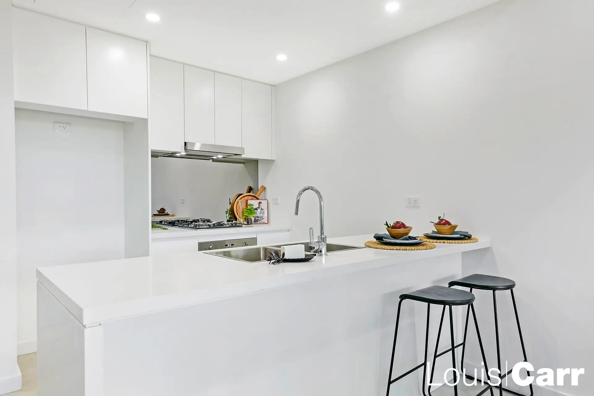 207/9 Gay Street, Castle Hill Sold by Louis Carr Real Estate - image 2