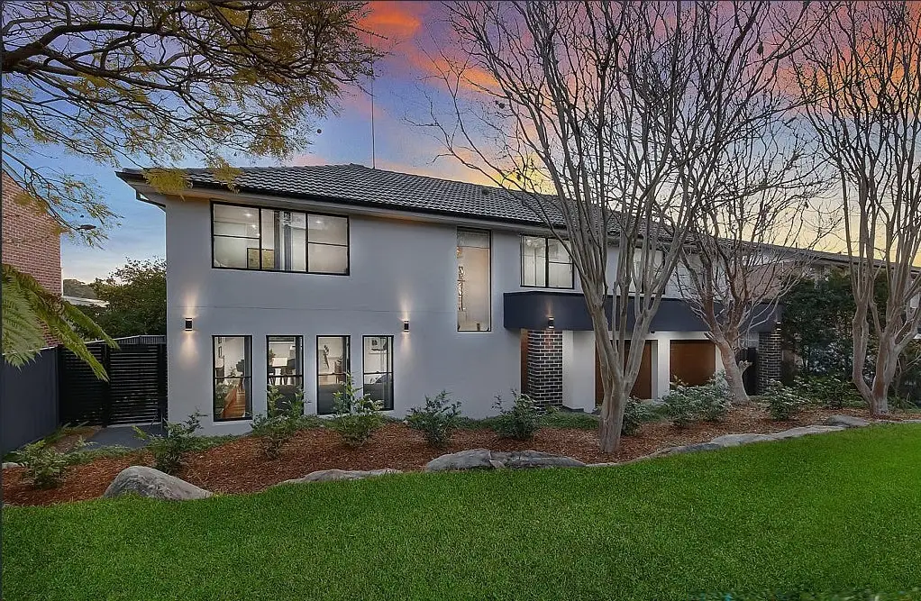 92 Ridgecrop Drive, Castle Hill Sold by Louis Carr Real Estate - image 1