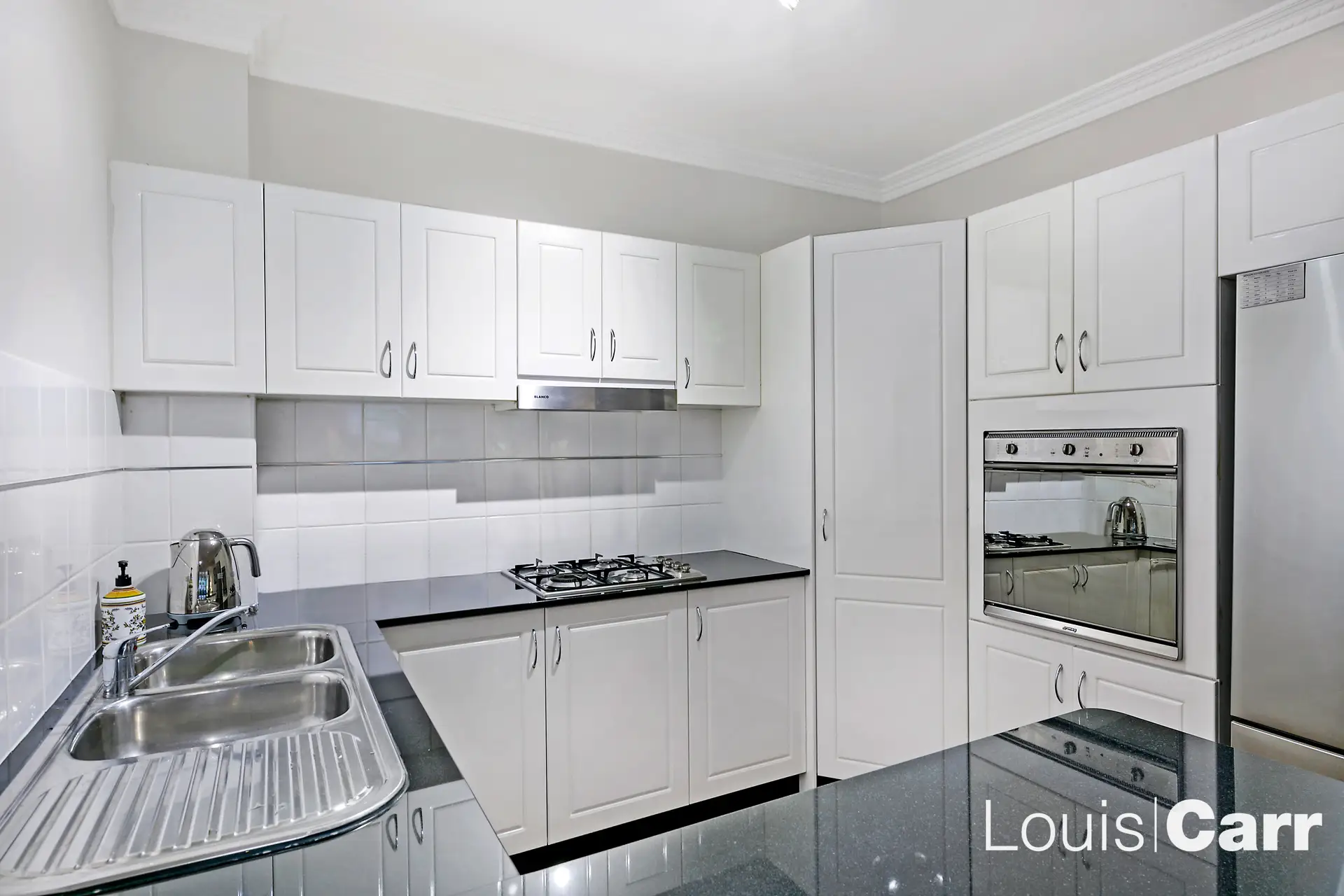 3/48-54 Cecil Avenue, Castle Hill Sold by Louis Carr Real Estate - image 4
