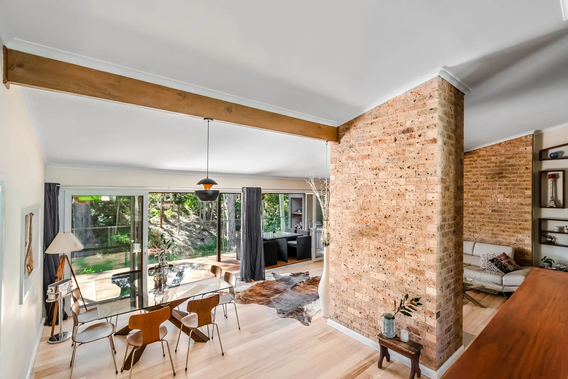 46 Ulundri Drive, Castle Hill Sold by Louis Carr Real Estate - image 5