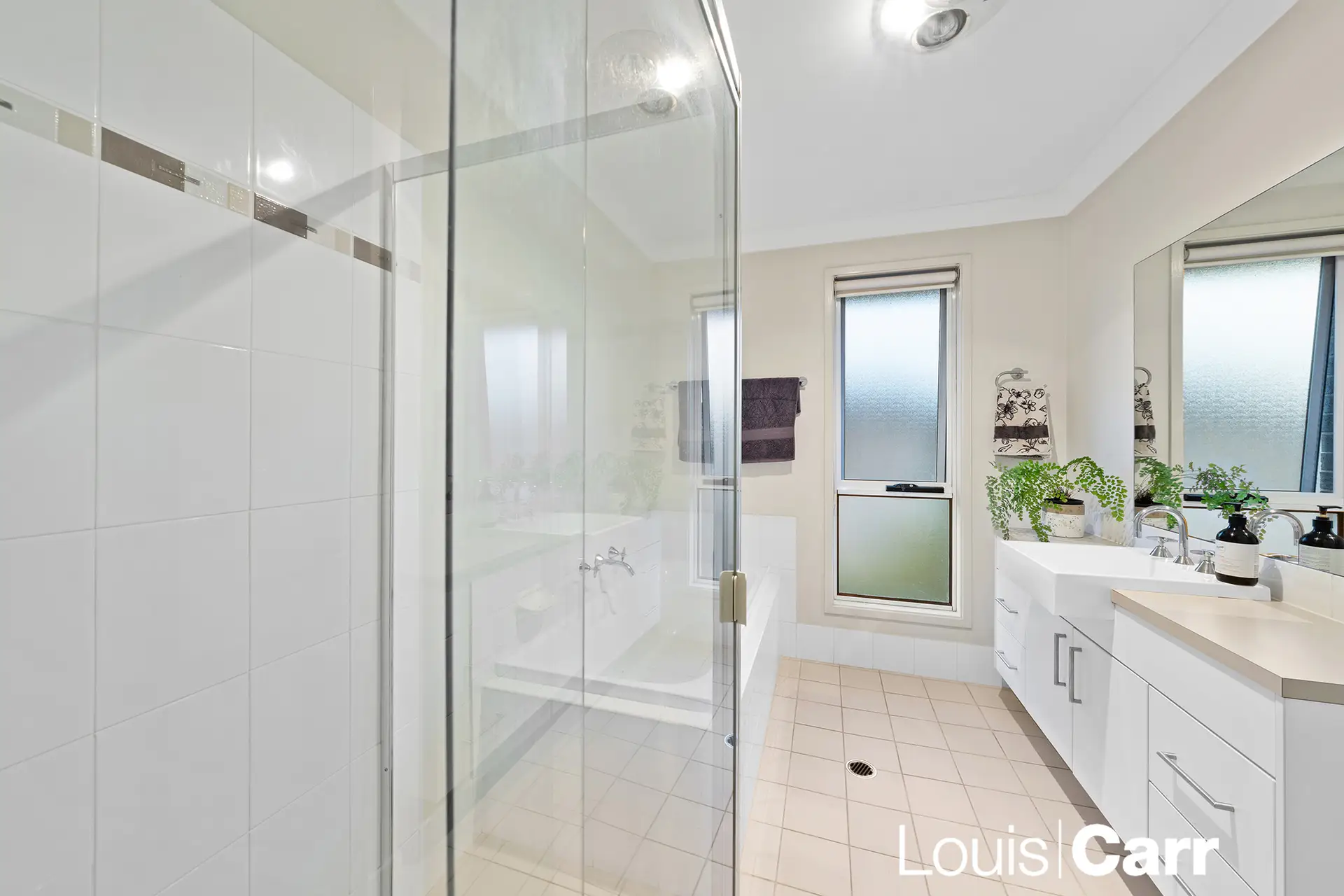 8 Sabal Place, Beaumont Hills Sold by Louis Carr Real Estate - image 11