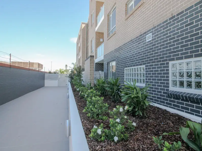 6/54 Old Northern Road, Baulkham Hills Leased by Louis Carr Real Estate - image 5