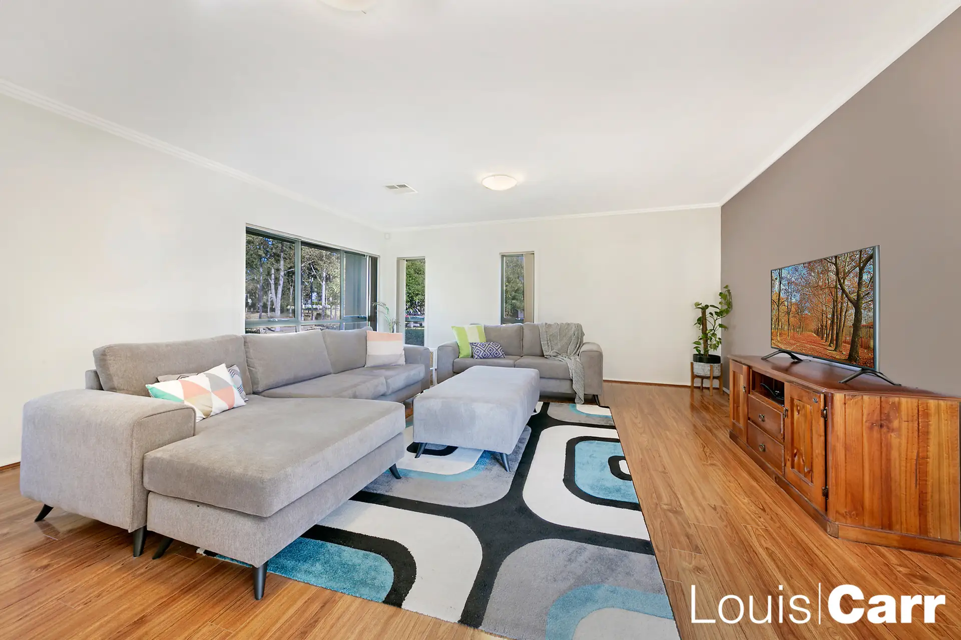 72 Bentwood Terrace, Stanhope Gardens Leased by Louis Carr Real Estate - image 2