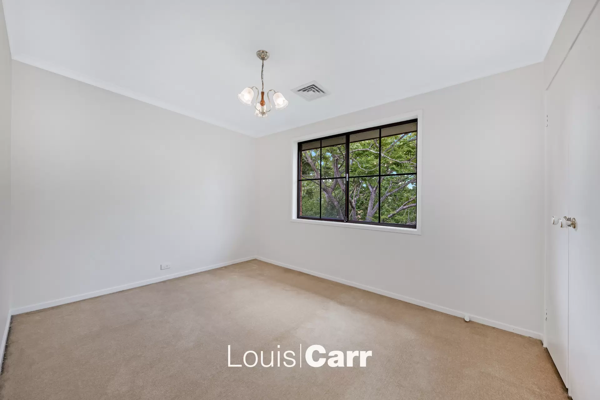 4 Drawbridge Place, Castle Hill Sold by Louis Carr Real Estate - image 12