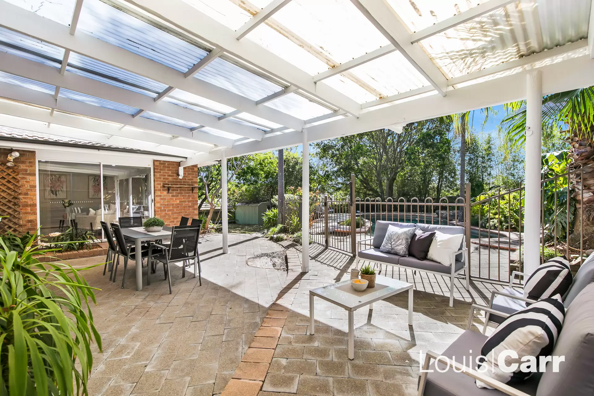 5 Josephine Crescent, Cherrybrook Sold by Louis Carr Real Estate - image 3