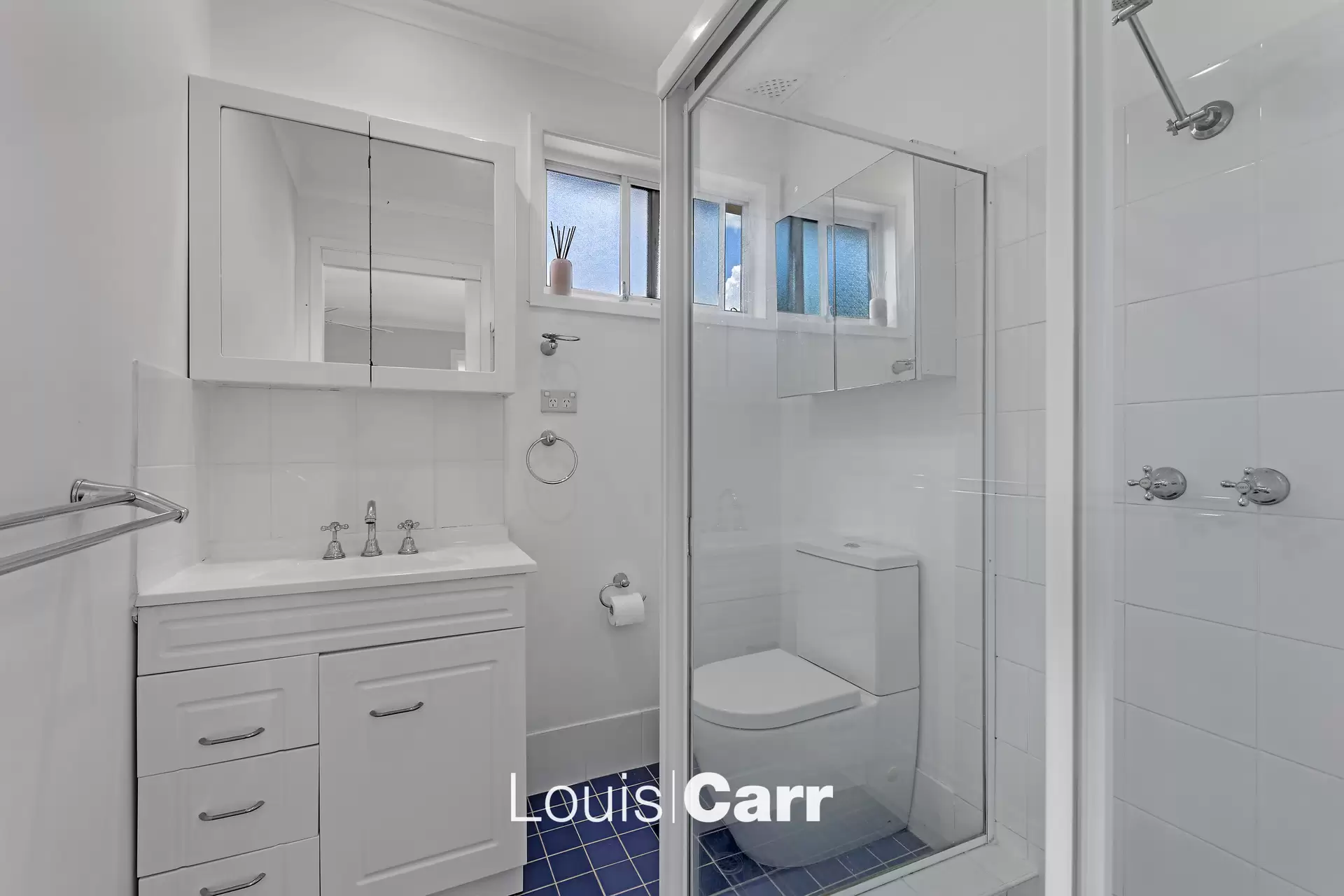 24 Waninga Road, Hornsby Heights Leased by Louis Carr Real Estate - image 5