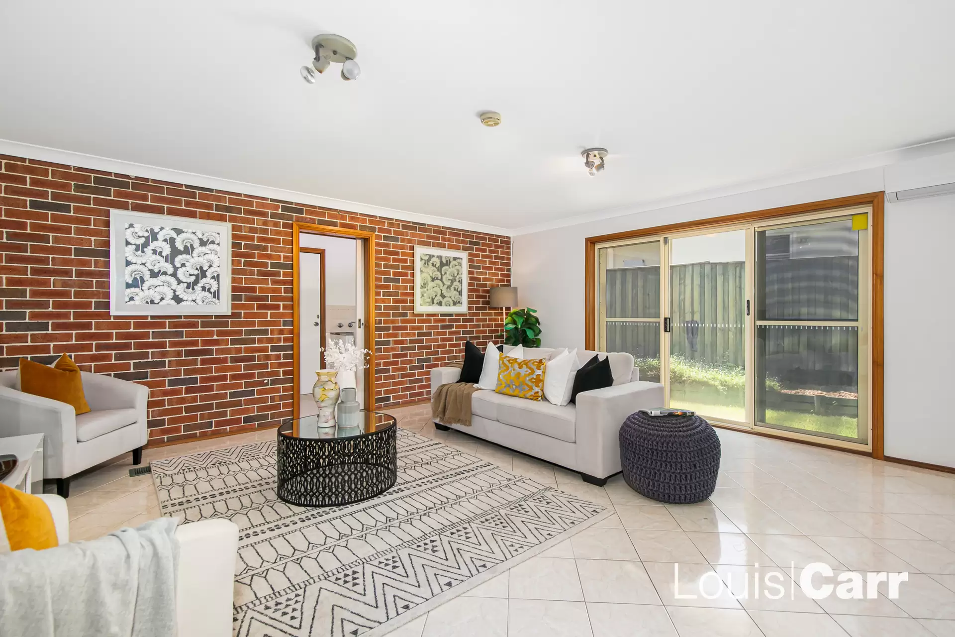 8 Childrey Place, Castle Hill Sold by Louis Carr Real Estate - image 6