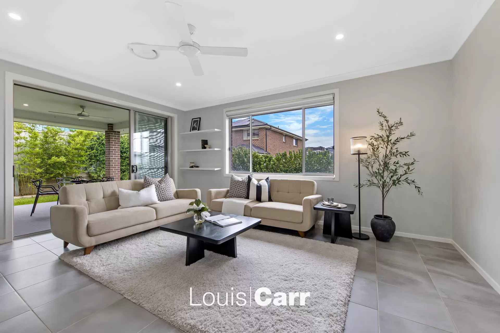4 Ballinger Avenue, Grantham Farm Sold by Louis Carr Real Estate - image 5
