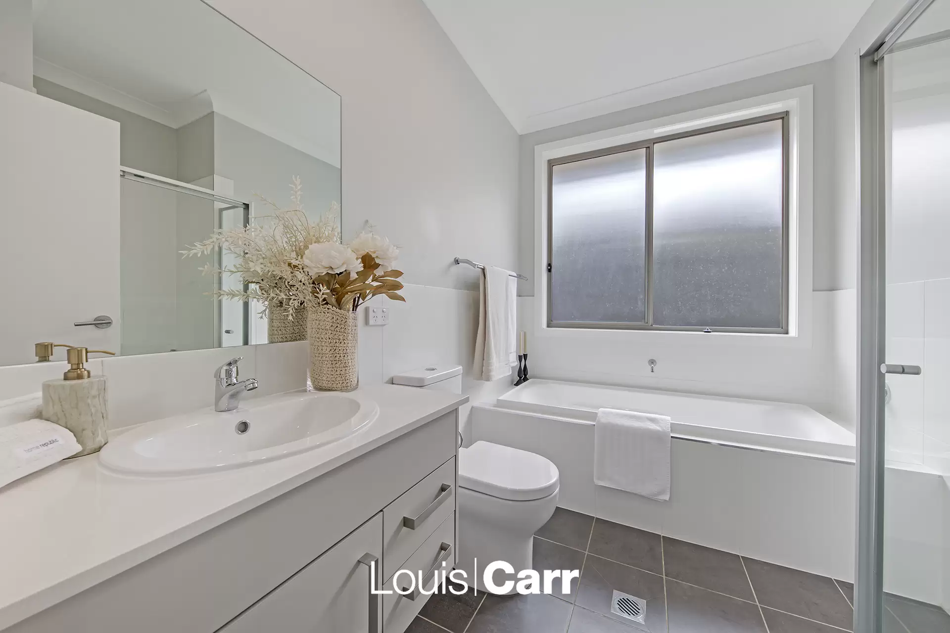 4 Ballinger Avenue, Grantham Farm Sold by Louis Carr Real Estate - image 12