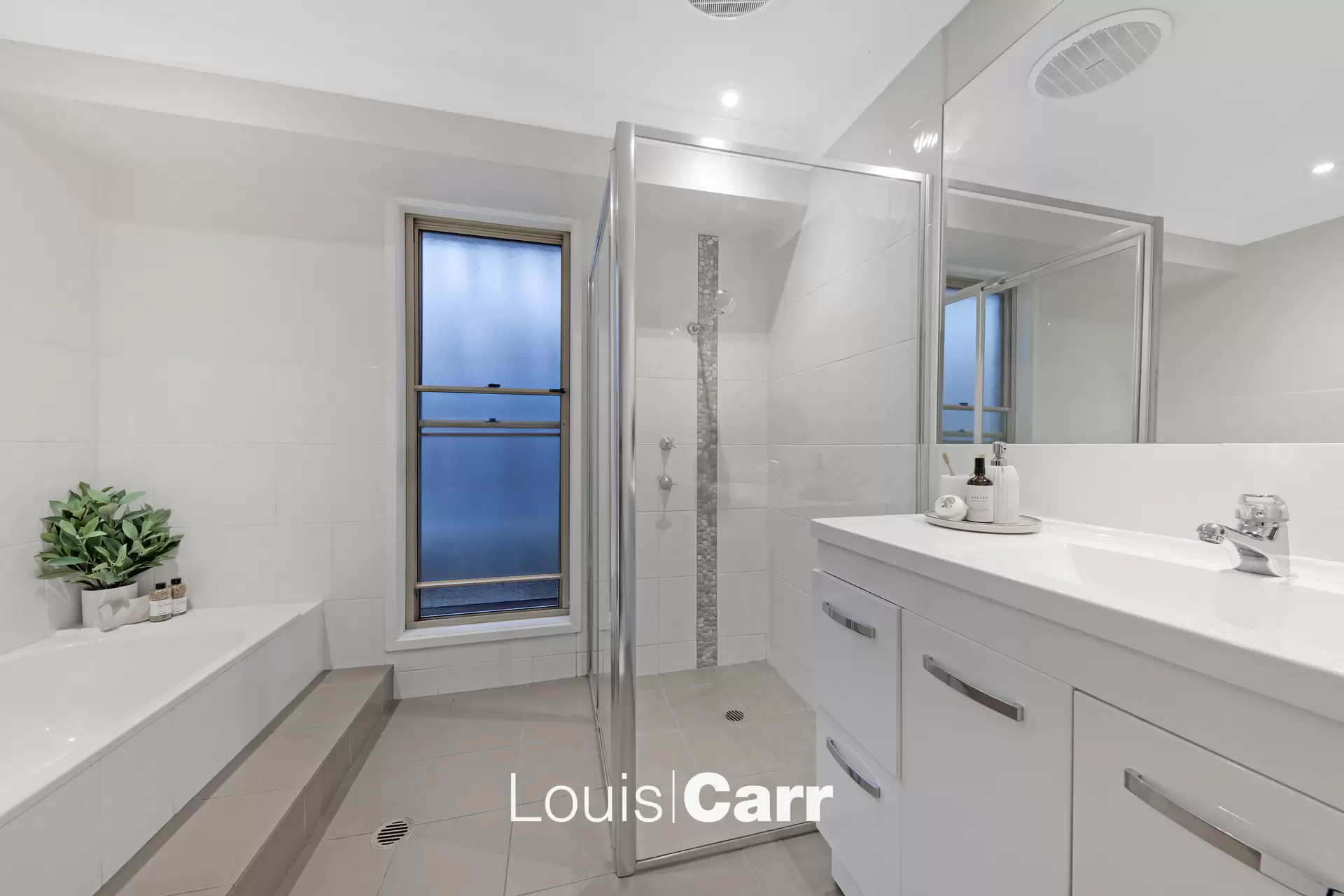6 Henley Close, Castle Hill Sold by Louis Carr Real Estate - image 12