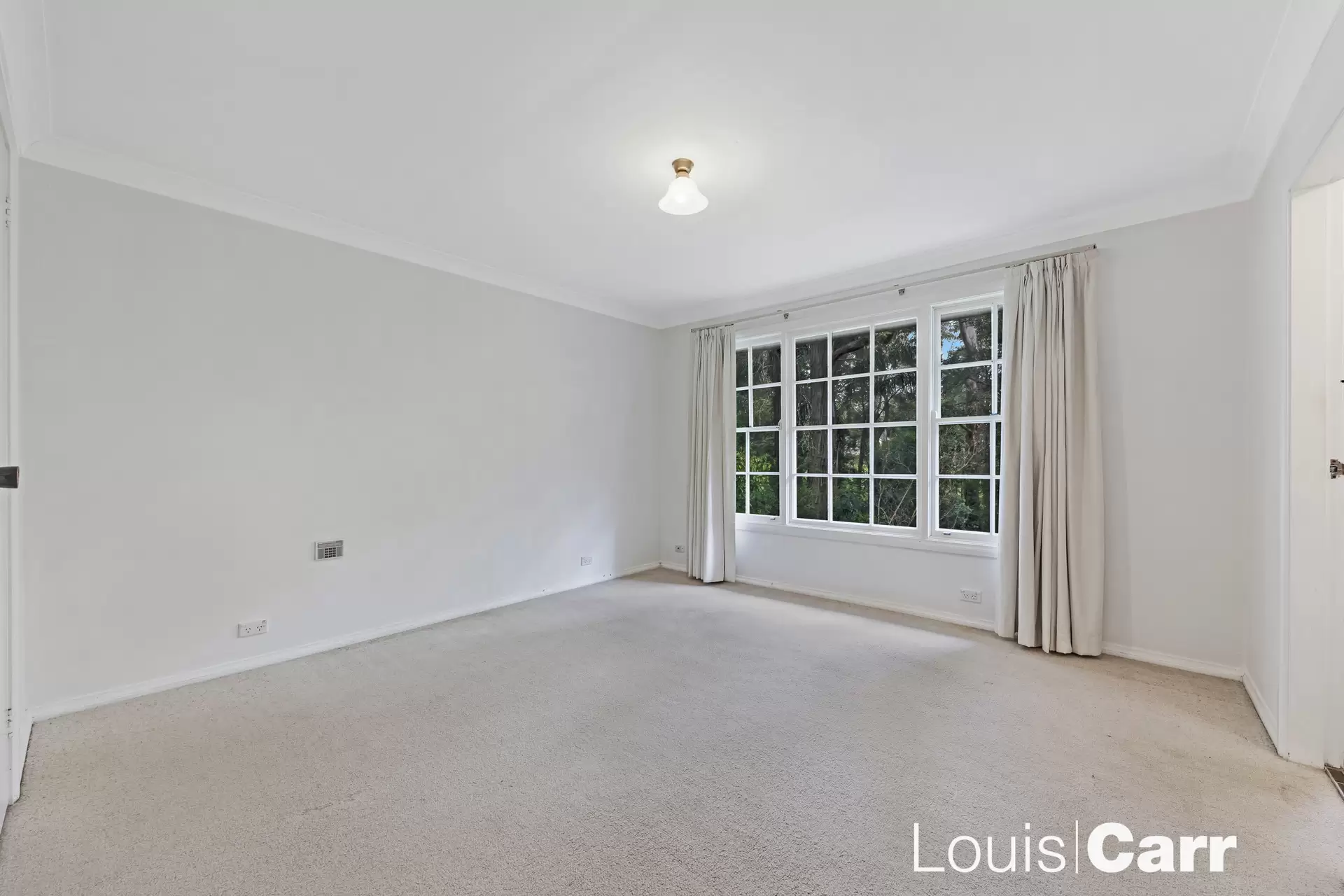 16 Ashford Avenue, Castle Hill Leased by Louis Carr Real Estate - image 7