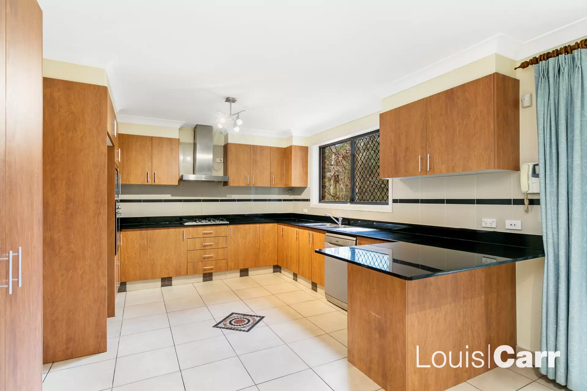 34 Francis Greenway Drive, Cherrybrook Leased by Louis Carr Real Estate - image 2