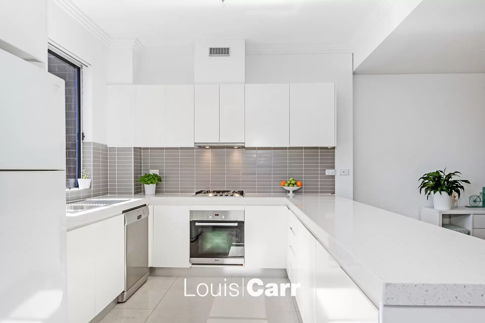 16/5 Sherwin Avenue, Castle Hill Sold by Louis Carr Real Estate - image 4