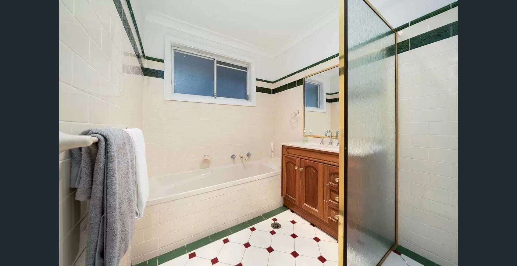 9 Edward Bennett Drive, Cherrybrook Leased by Louis Carr Real Estate - image 8