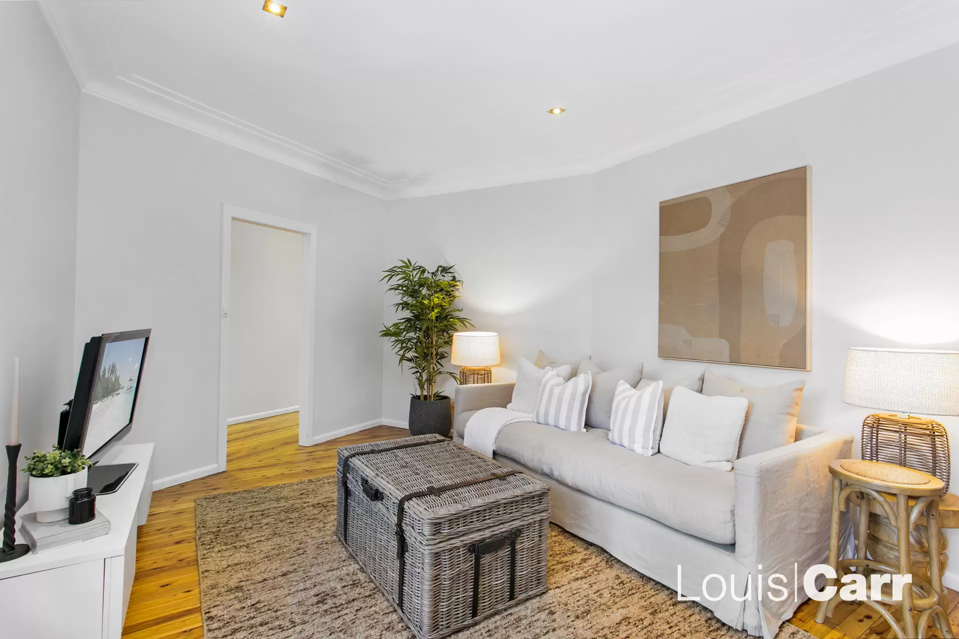 7 Leumeah Close, West Pennant Hills Sold by Louis Carr Real Estate - image 4