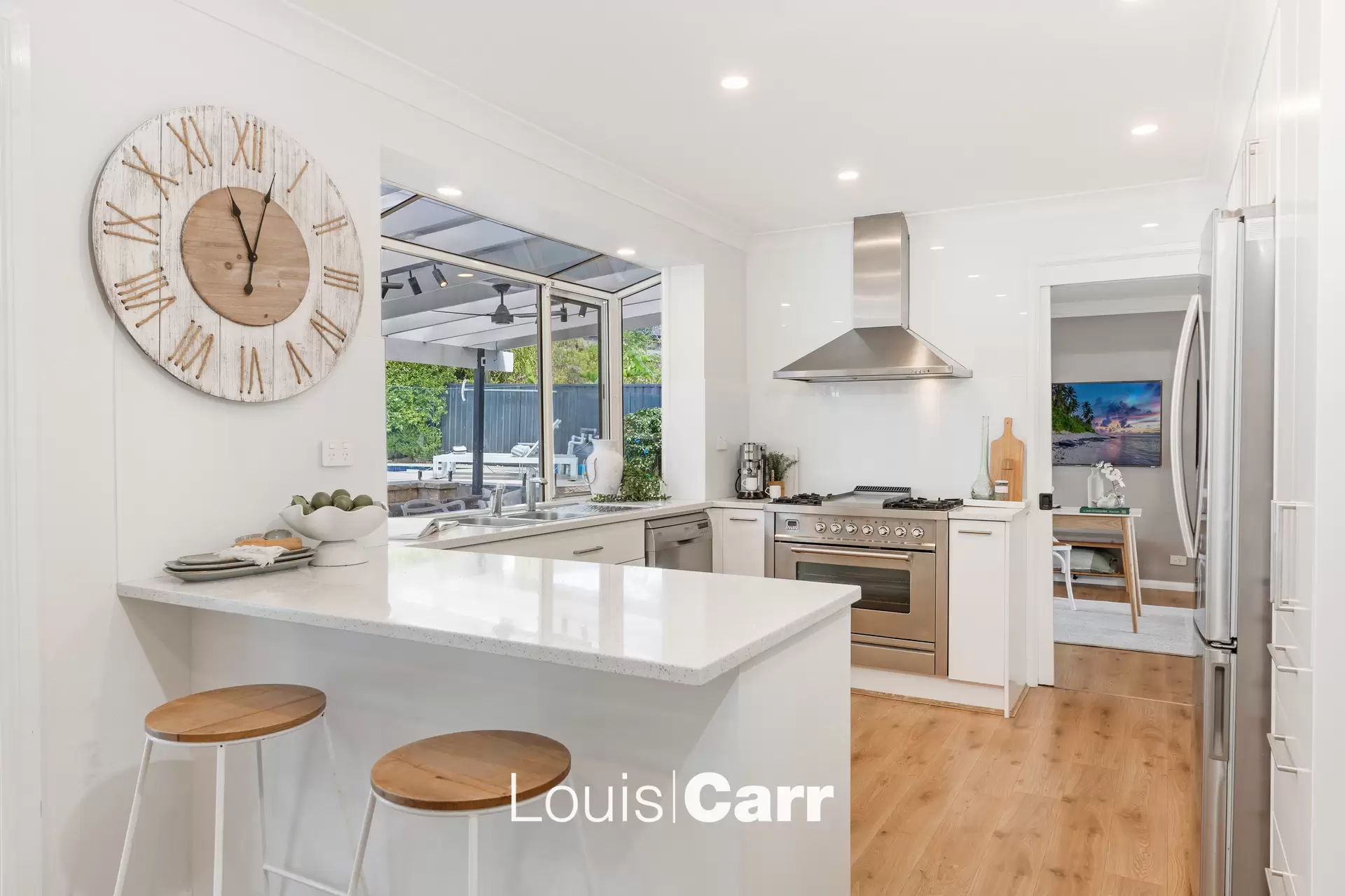 127 Ridgecrop Drive, Castle Hill Sold by Louis Carr Real Estate - image 5