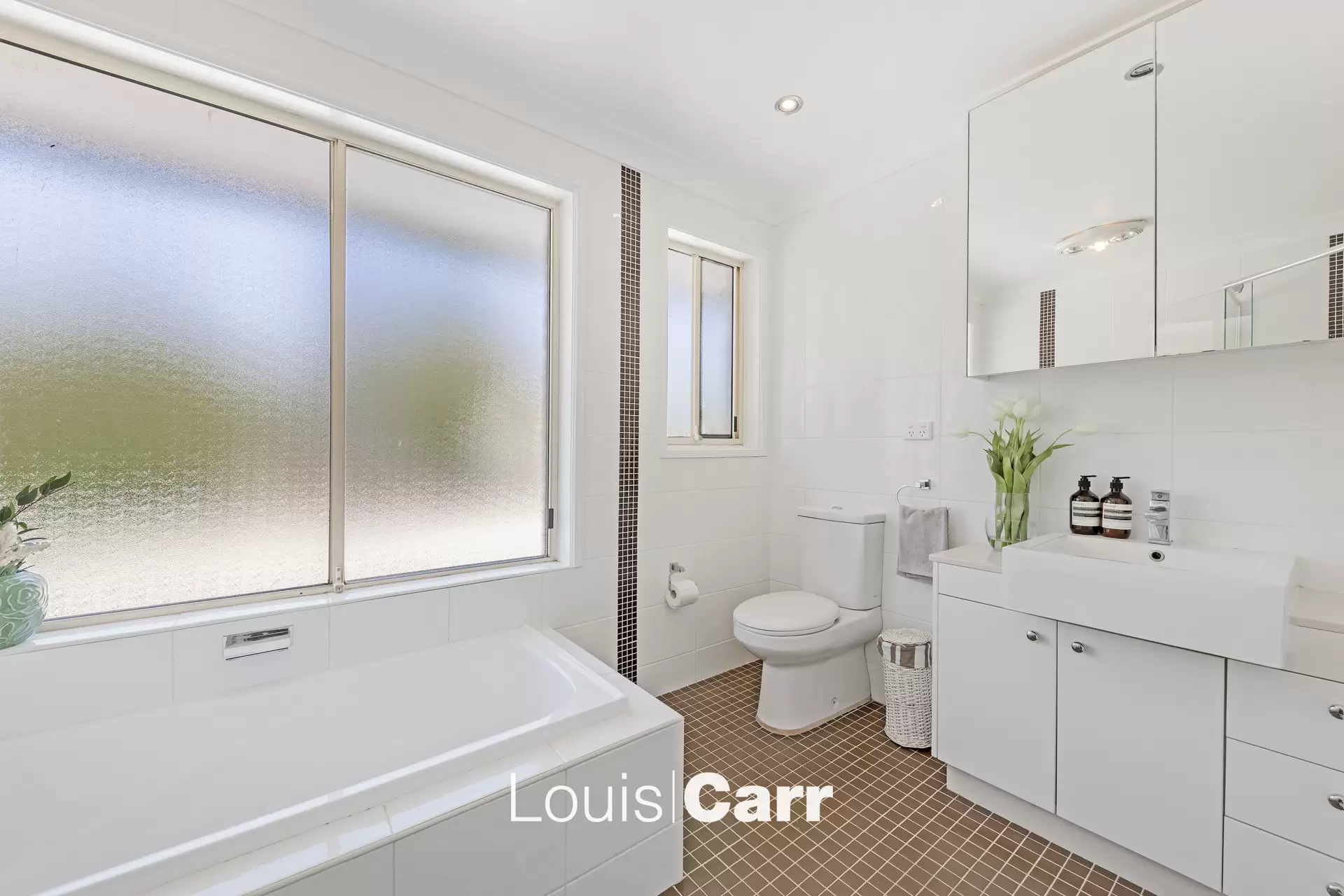 127 Ridgecrop Drive, Castle Hill Sold by Louis Carr Real Estate - image 12