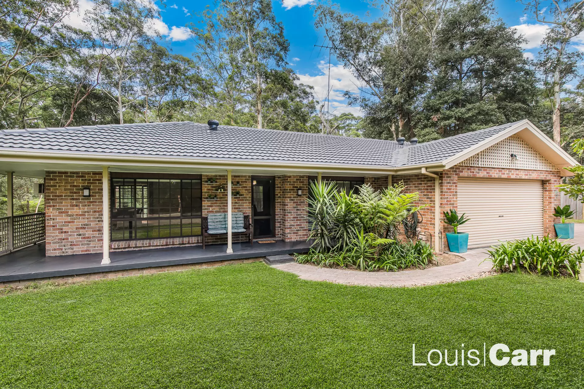 19 Bellwood Place, Castle Hill Sold by Louis Carr Real Estate - image 1