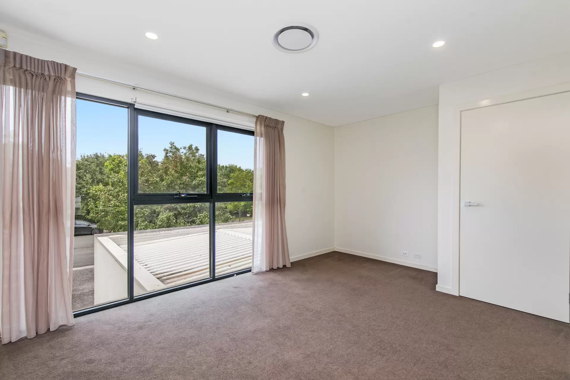 38 Messenger Street, North Kellyville Leased by Louis Carr Real Estate - image 7