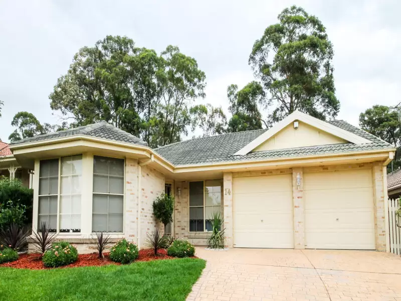 14 Mowbray Close, Castle Hill Leased by Louis Carr Real Estate - image 1
