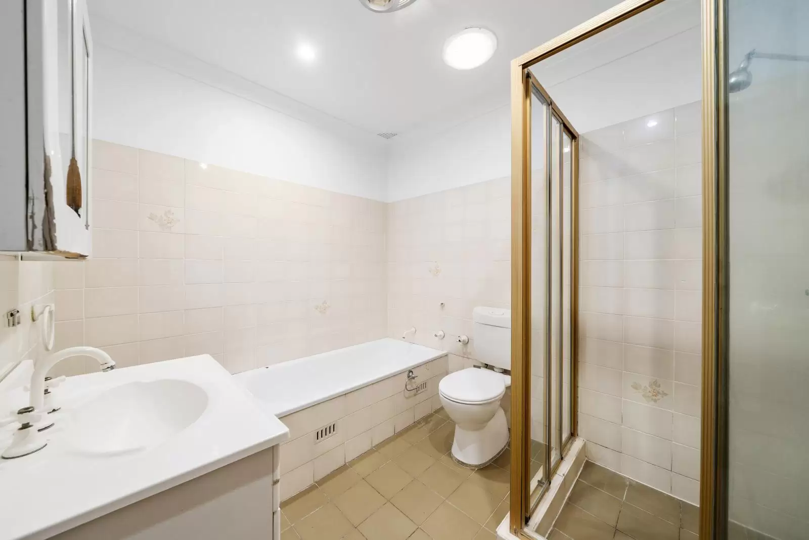 125 Showground Road, Castle Hill Sold by Louis Carr Real Estate - image 5