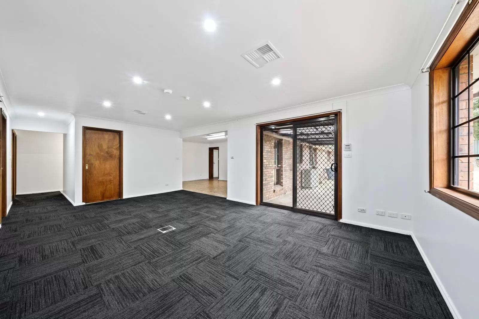 125 Showground Road, Castle Hill Sold by Louis Carr Real Estate - image 3