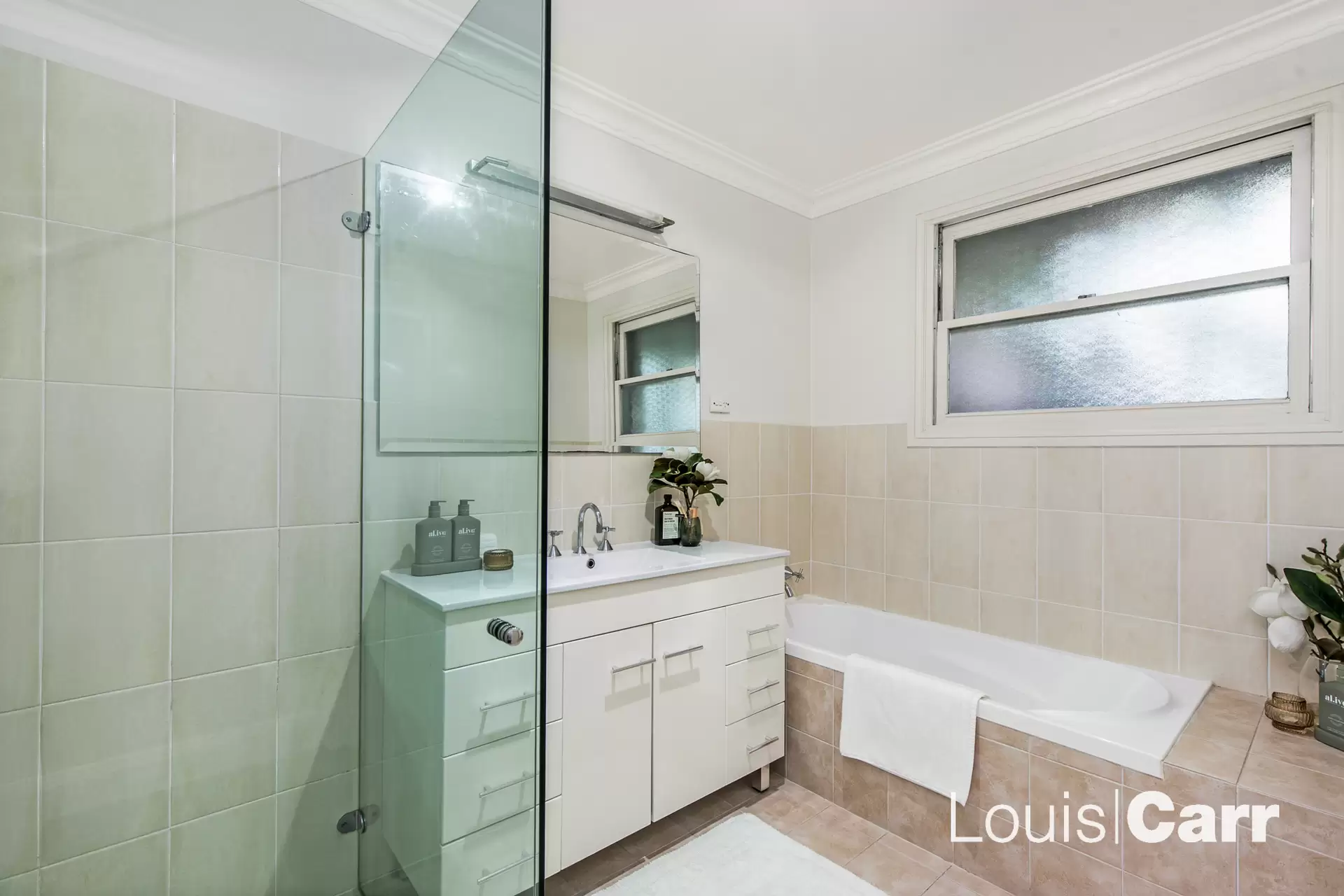 9 Gray Spence Crescent, West Pennant Hills Sold by Louis Carr Real Estate - image 10