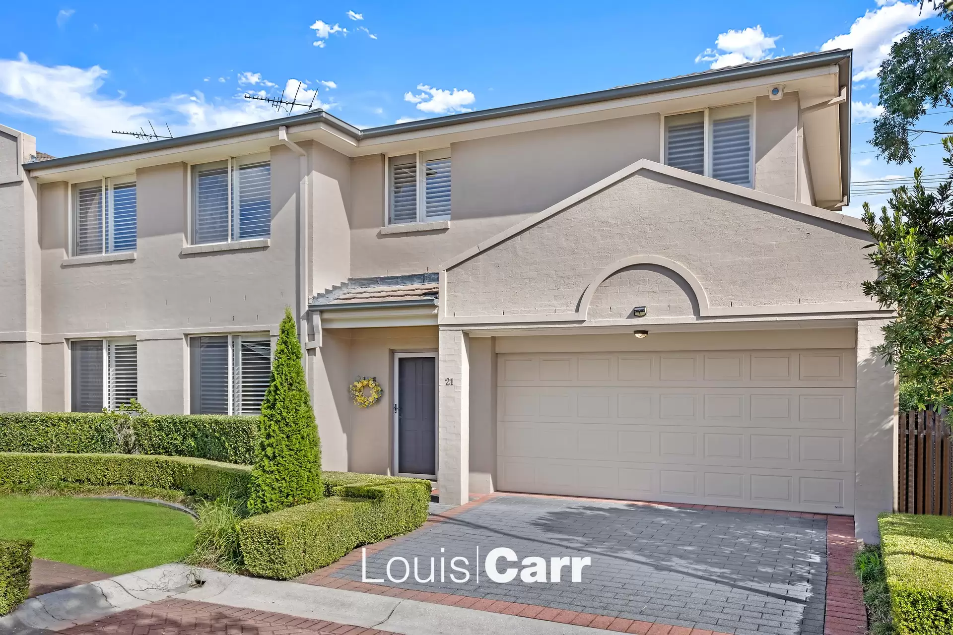 21/11 Harrington Avenue, Castle Hill Sold by Louis Carr Real Estate - image 1