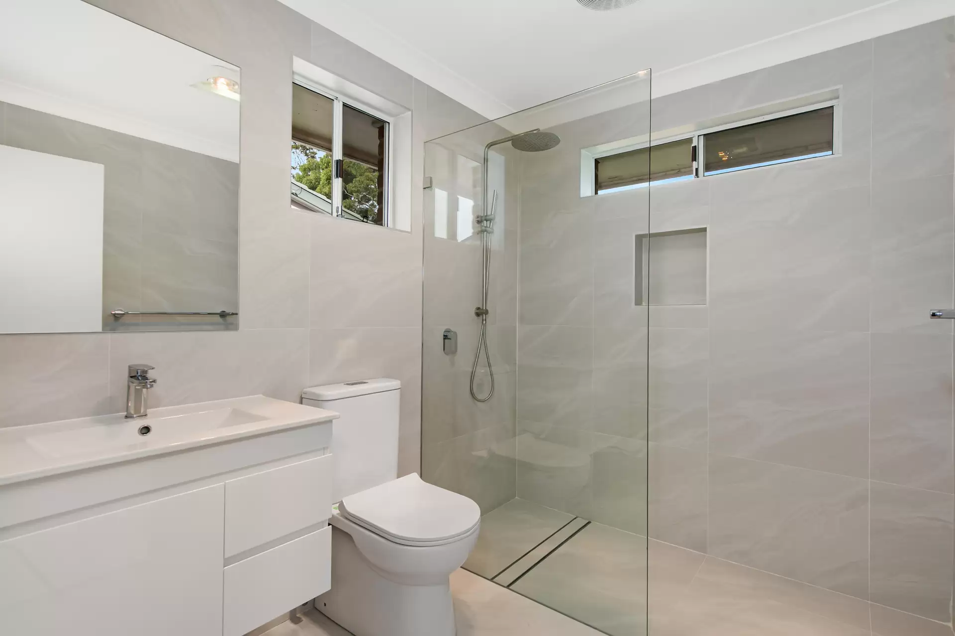 5 Tunbridge Place, Cherrybrook Leased by Louis Carr Real Estate - image 1
