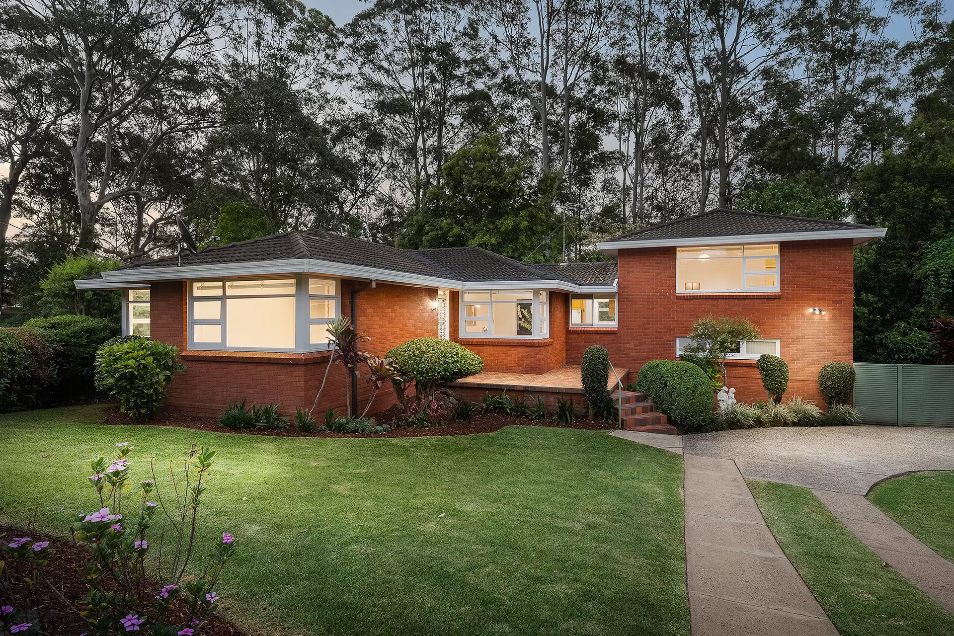 11 Norwood Avenue, Beecroft Sold by Louis Carr Real Estate - image 1