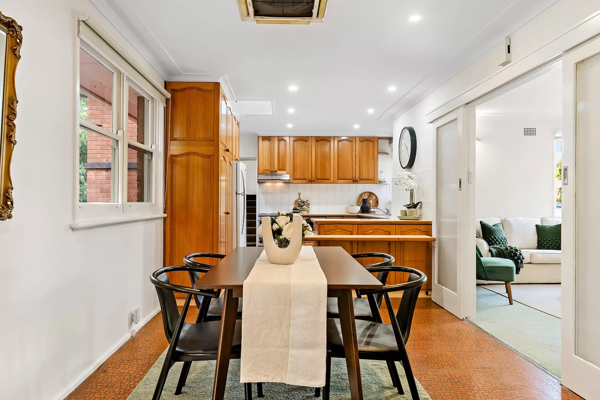 11 Norwood Avenue, Beecroft Sold by Louis Carr Real Estate - image 3