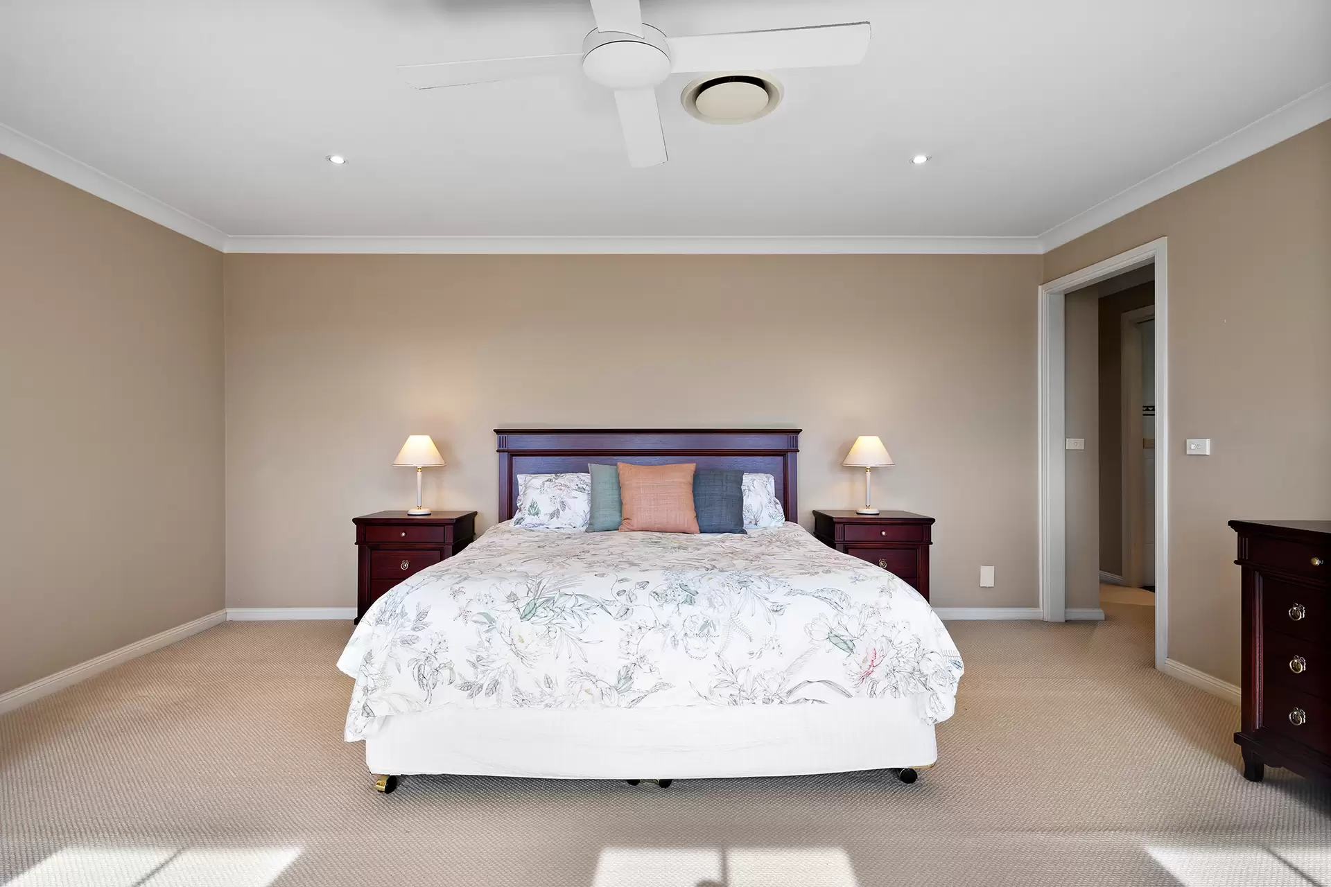 28 Sandhurst Crescent, Glenhaven Sold by Louis Carr Real Estate - image 14