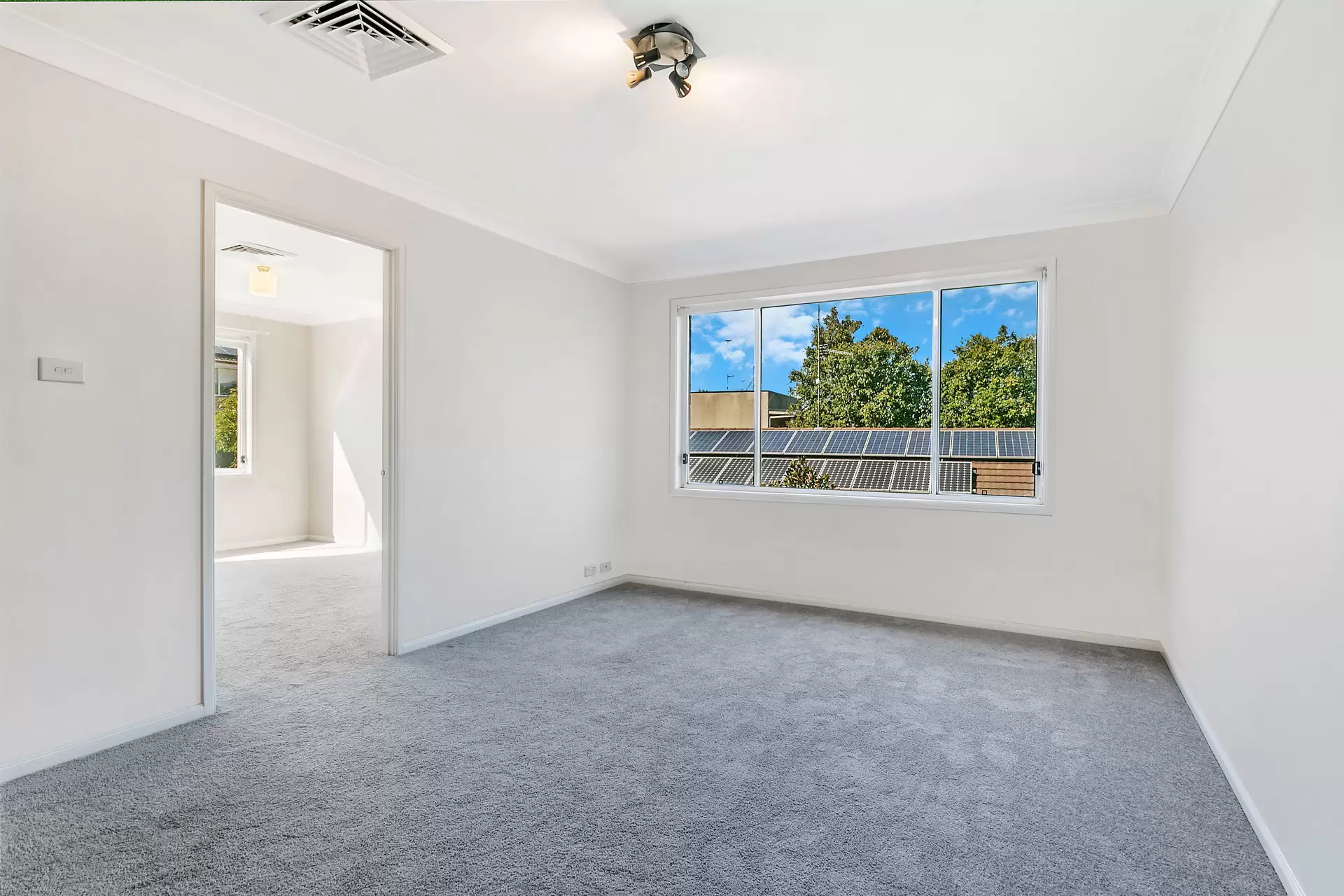 97 Sanctuary Drive, Beaumont Hills Leased by Louis Carr Real Estate - image 7