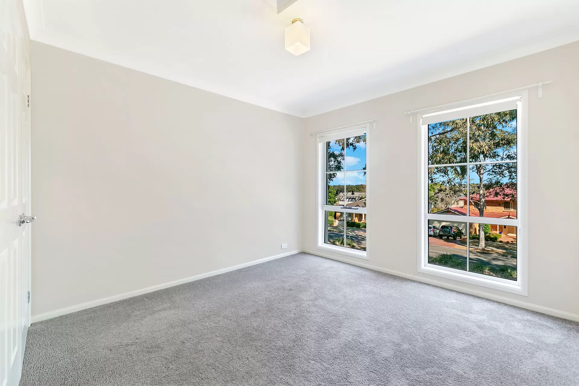 97 Sanctuary Drive, Beaumont Hills Leased by Louis Carr Real Estate - image 6