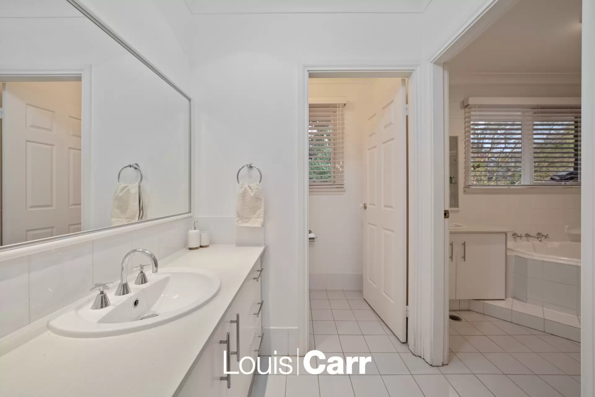 24 Carnarvon Avenue, Glenhaven Sold by Louis Carr Real Estate - image 9