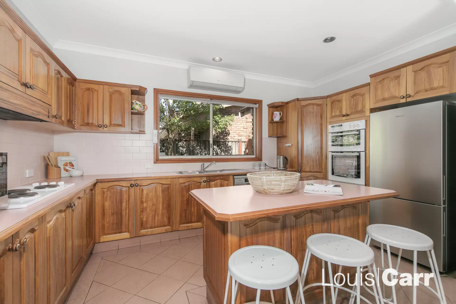 11 Chapel Close, Cherrybrook Sold by Louis Carr Real Estate - image 5