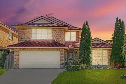 3 Radcliffe Place, Kellyville Sold by Louis Carr Real Estate