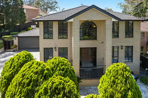 37 Roslyn Place, Cherrybrook Sold by Louis Carr Real Estate