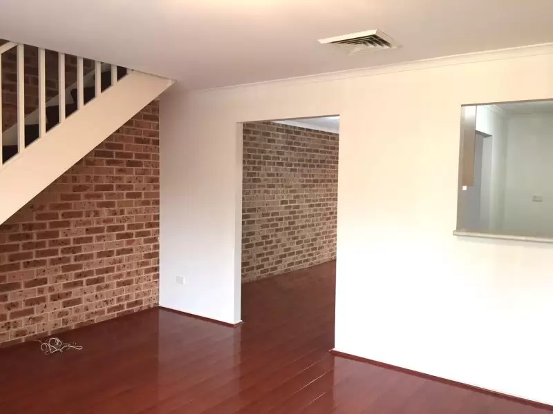 14/18-22 Bowen Close, Cherrybrook Leased by Louis Carr Real Estate - image 3