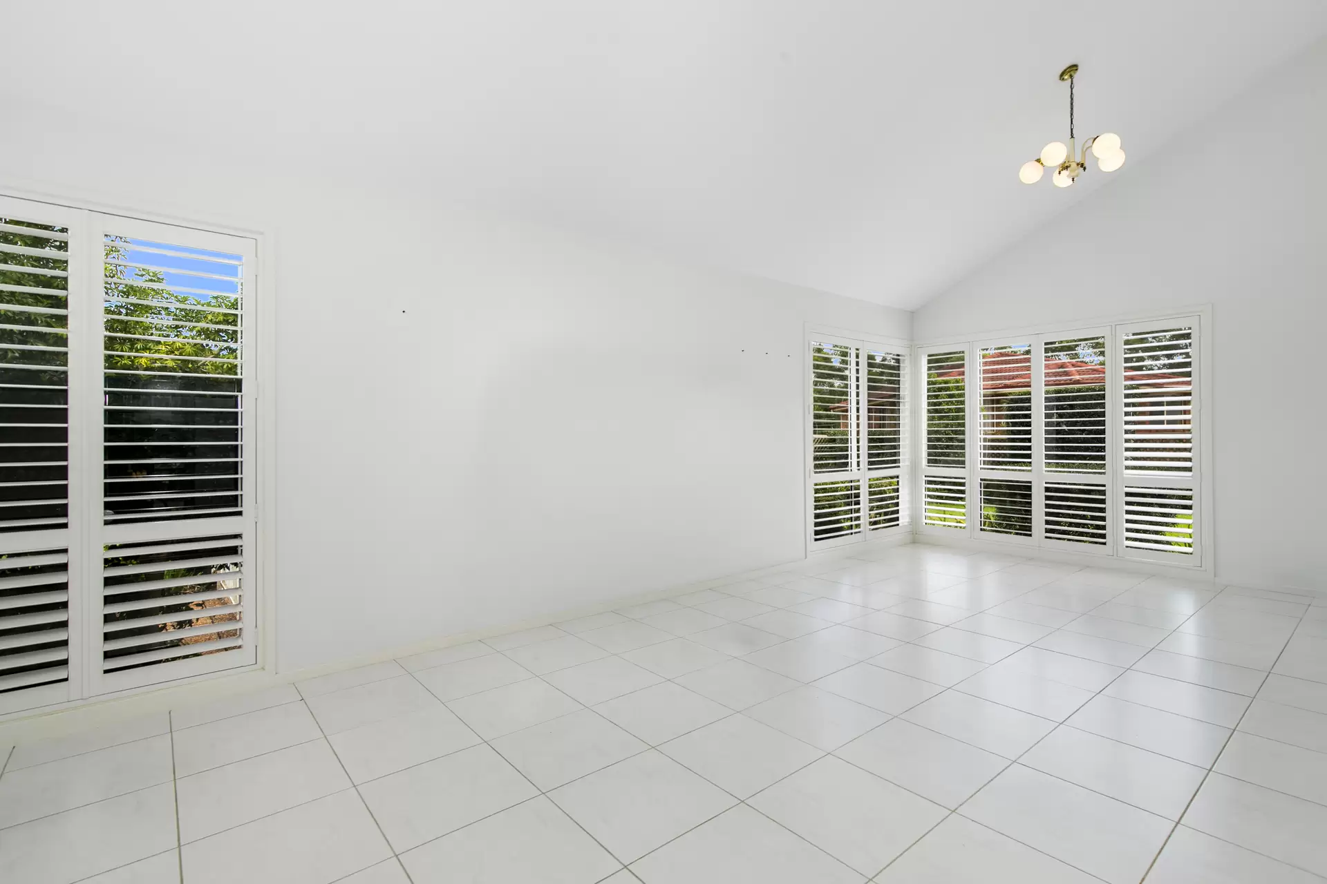 3 Folkestone Place, Dural Leased by Louis Carr Real Estate - image 4