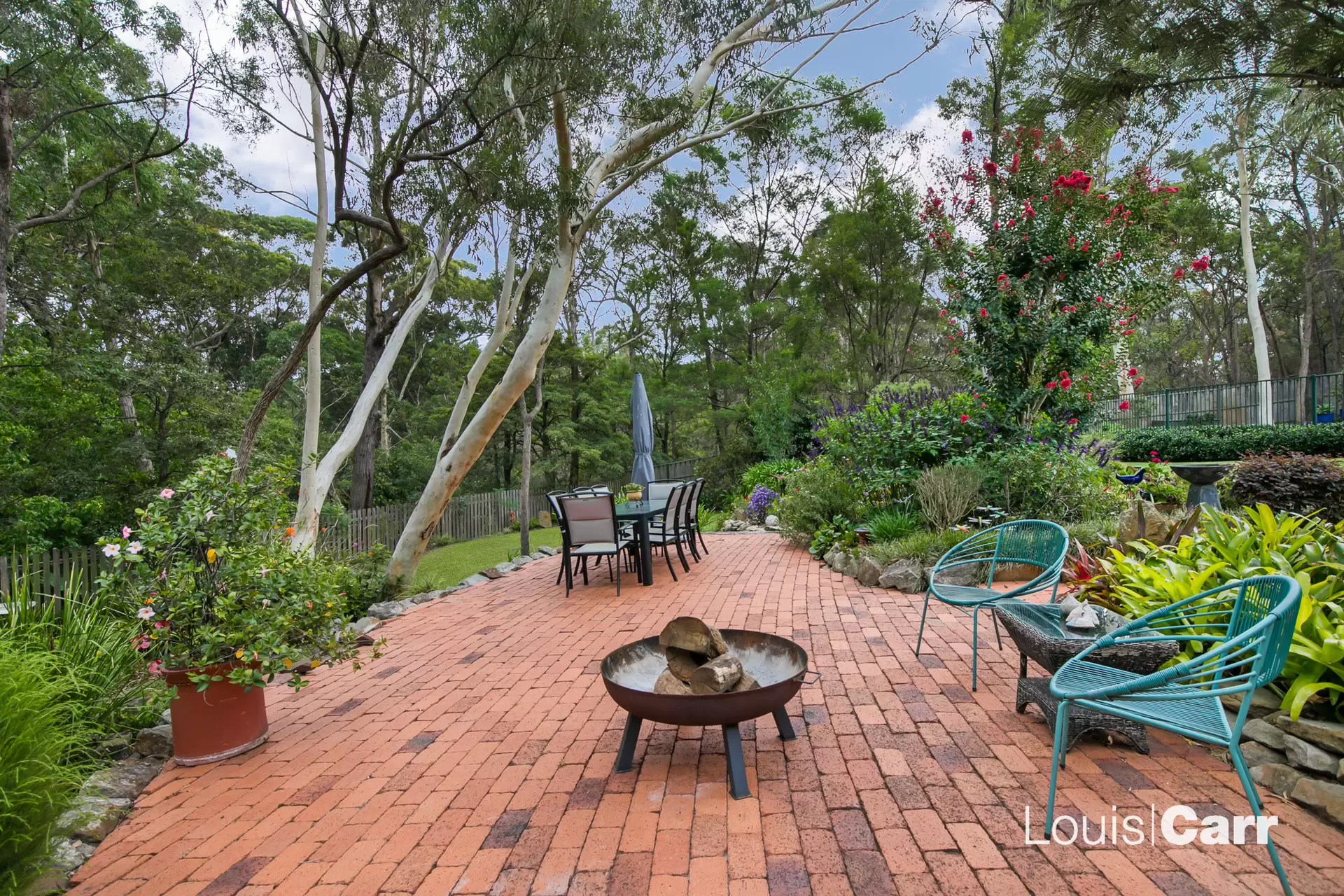11 Knightsbridge Place, Castle Hill For Sale by Louis Carr Real Estate - image 17