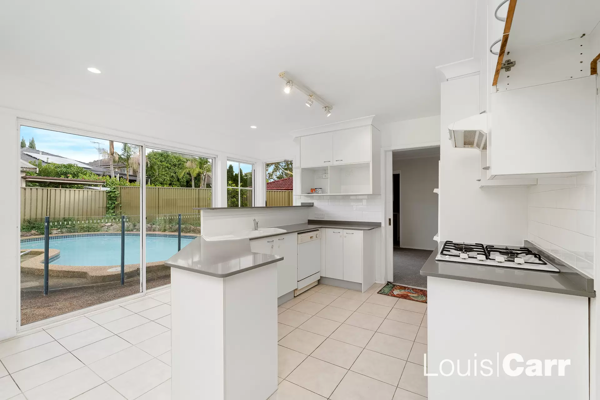 8 Karen Court, Baulkham Hills Leased by Louis Carr Real Estate - image 2