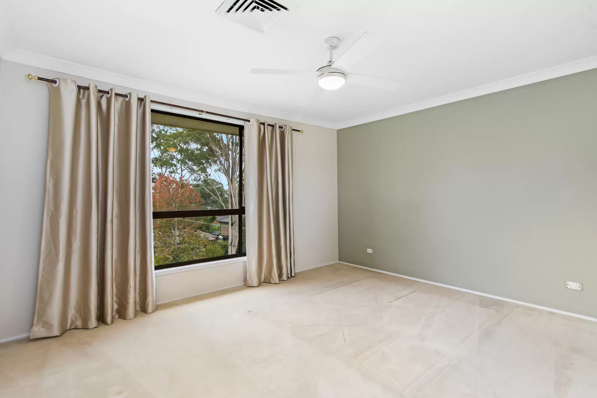 39 Carver Crescent, Baulkham Hills Leased by Louis Carr Real Estate - image 6