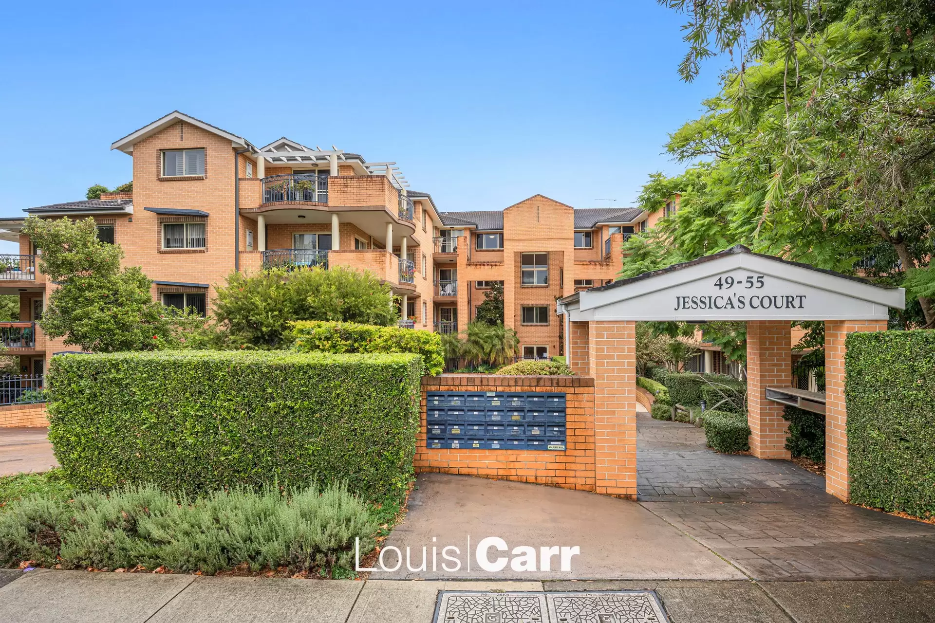 22/49-55 Cecil Avenue, Castle Hill Sold by Louis Carr Real Estate - image 1