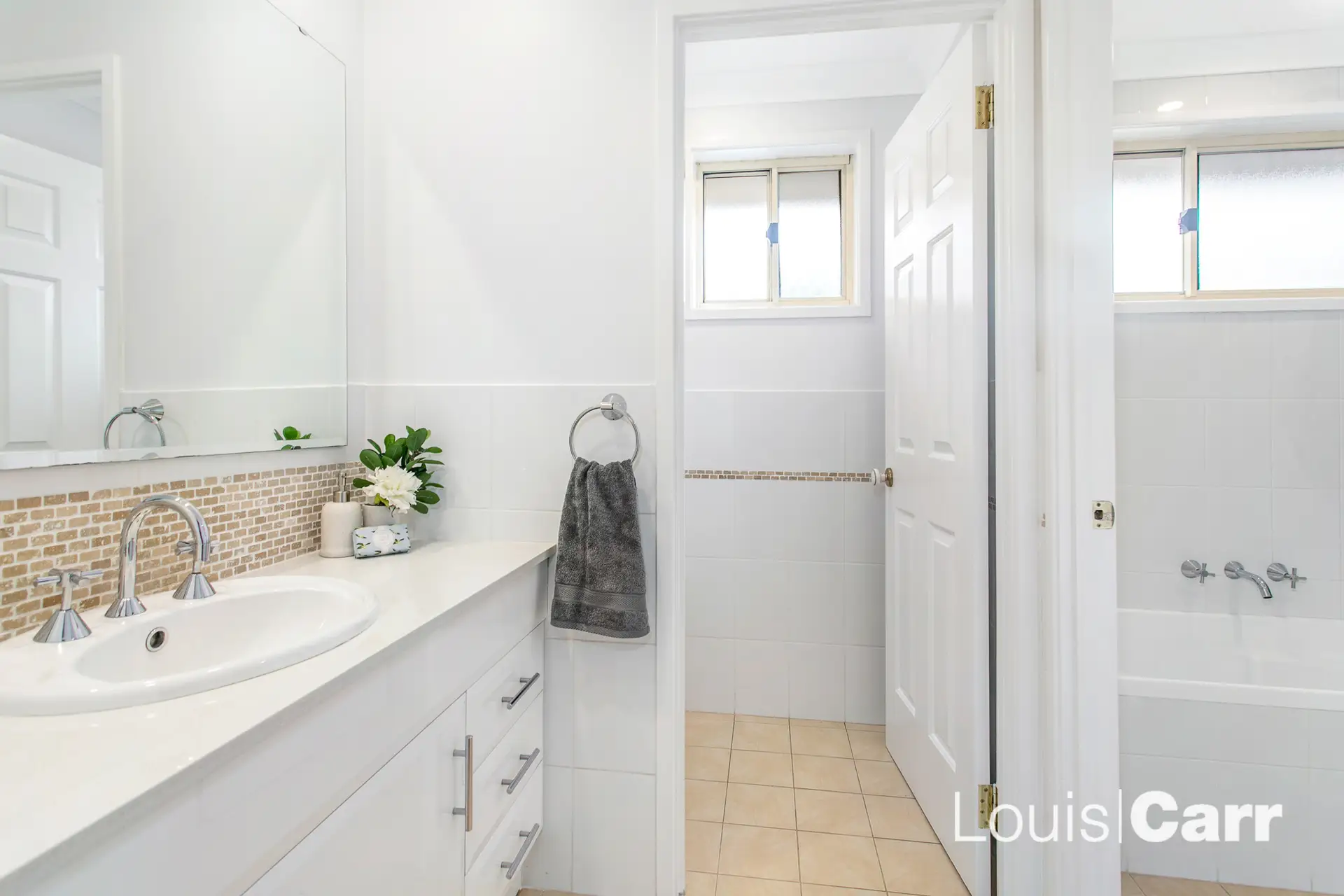 48 Darlington Drive, Cherrybrook Sold by Louis Carr Real Estate - image 7