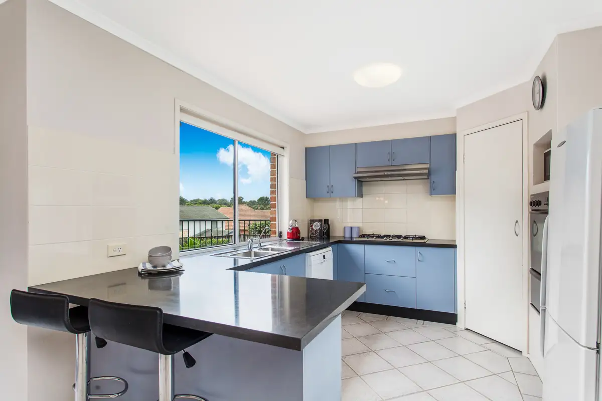 12 Grovewood Place, Castle Hill Sold by Louis Carr Real Estate - image 4