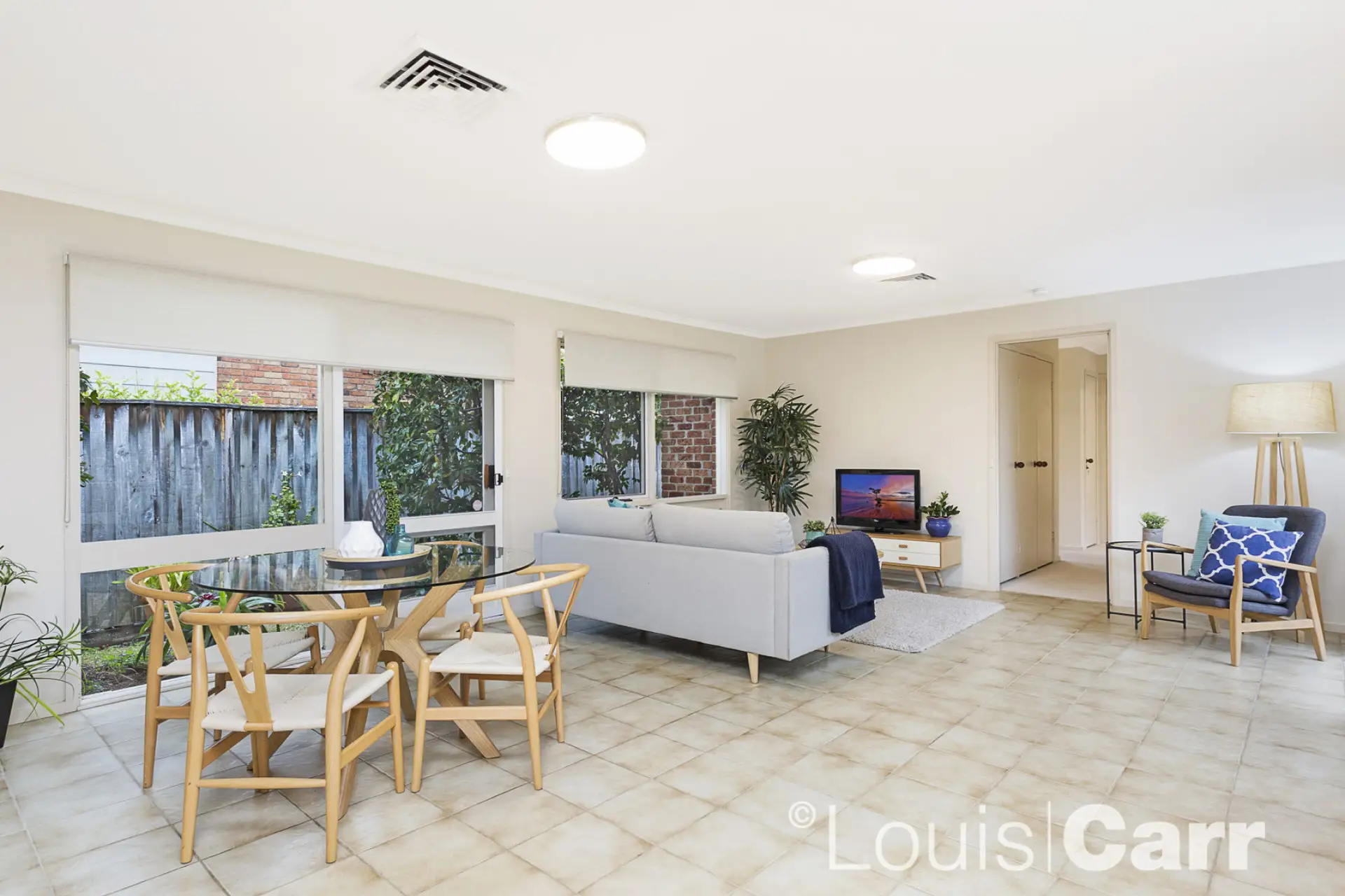 9 Pogson Drive, Cherrybrook Sold by Louis Carr Real Estate - image 3