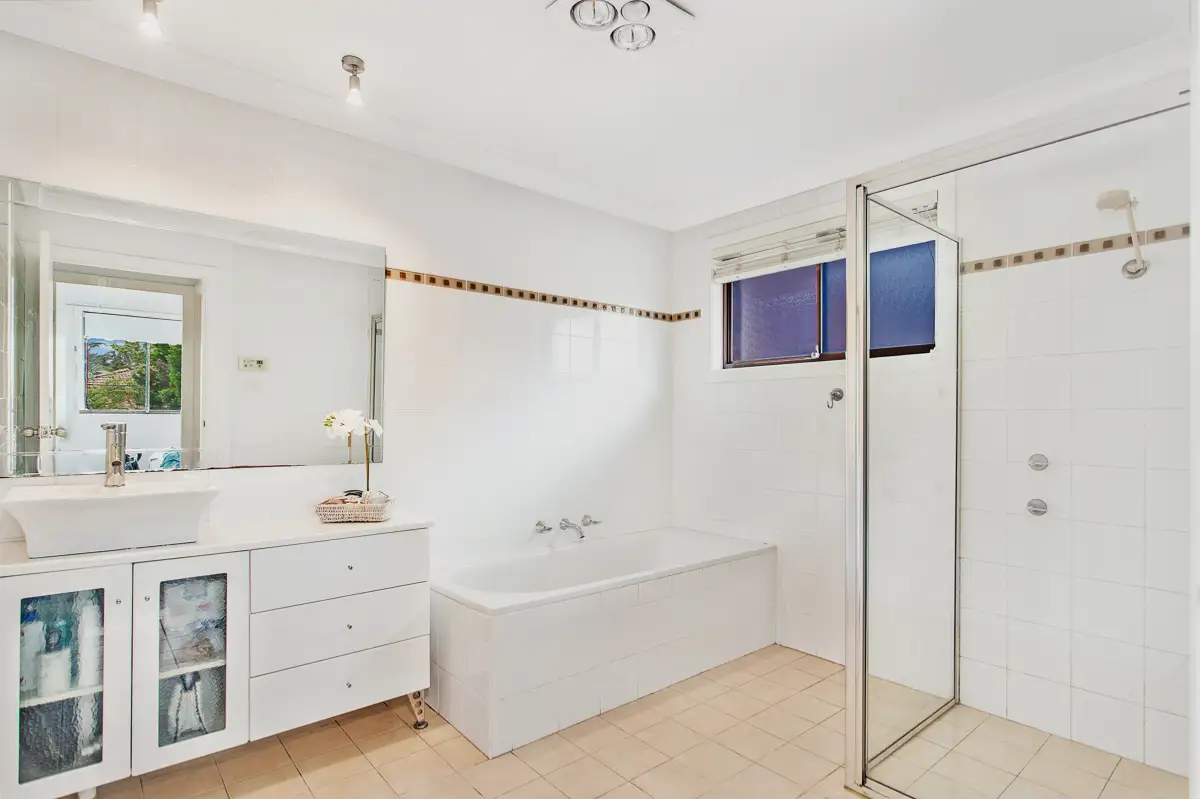 4 Rossian Place, Cherrybrook Sold by Louis Carr Real Estate - image 8