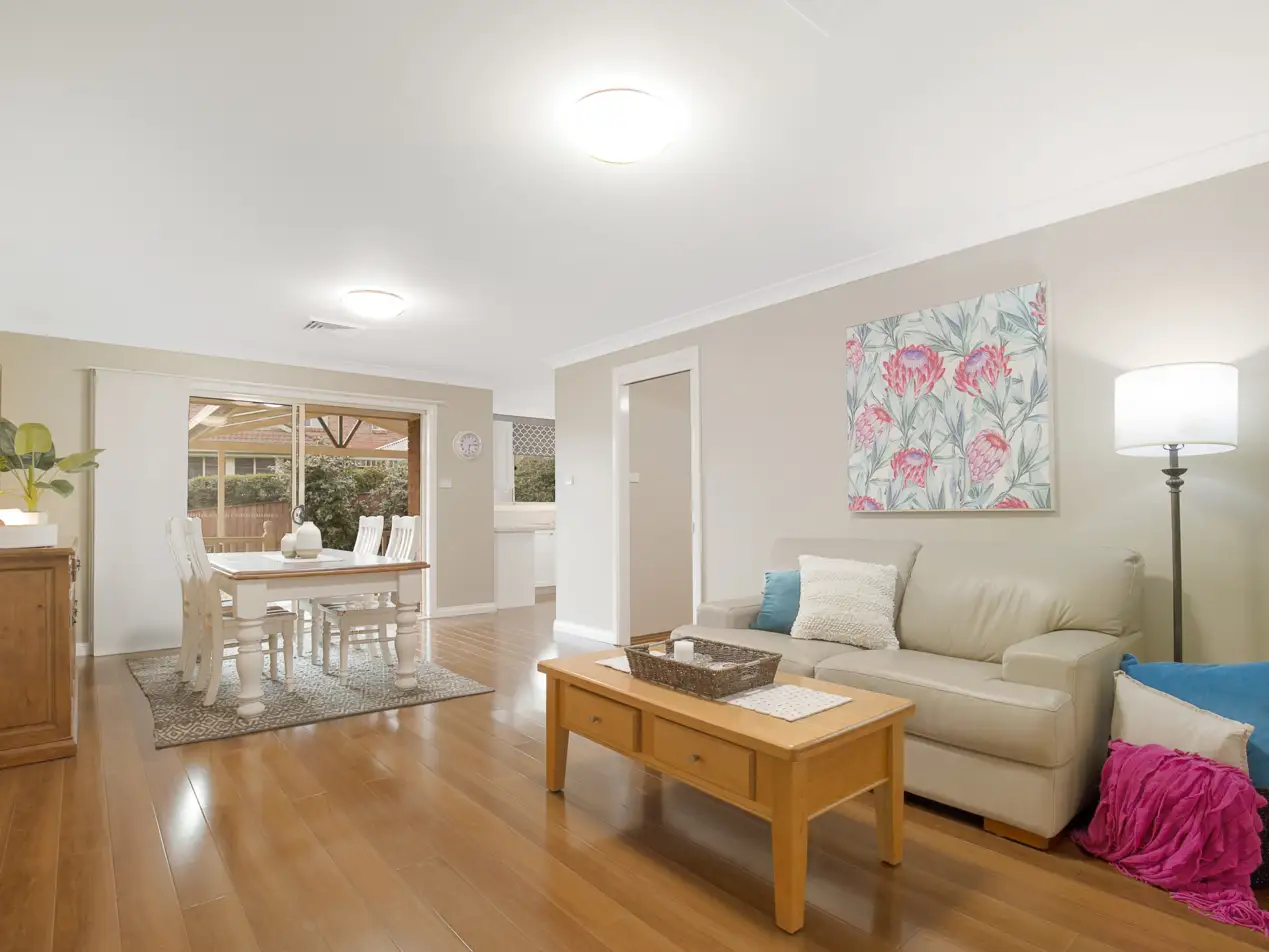 9 Phoenix Close, Castle Hill Sold by Louis Carr Real Estate - image 4
